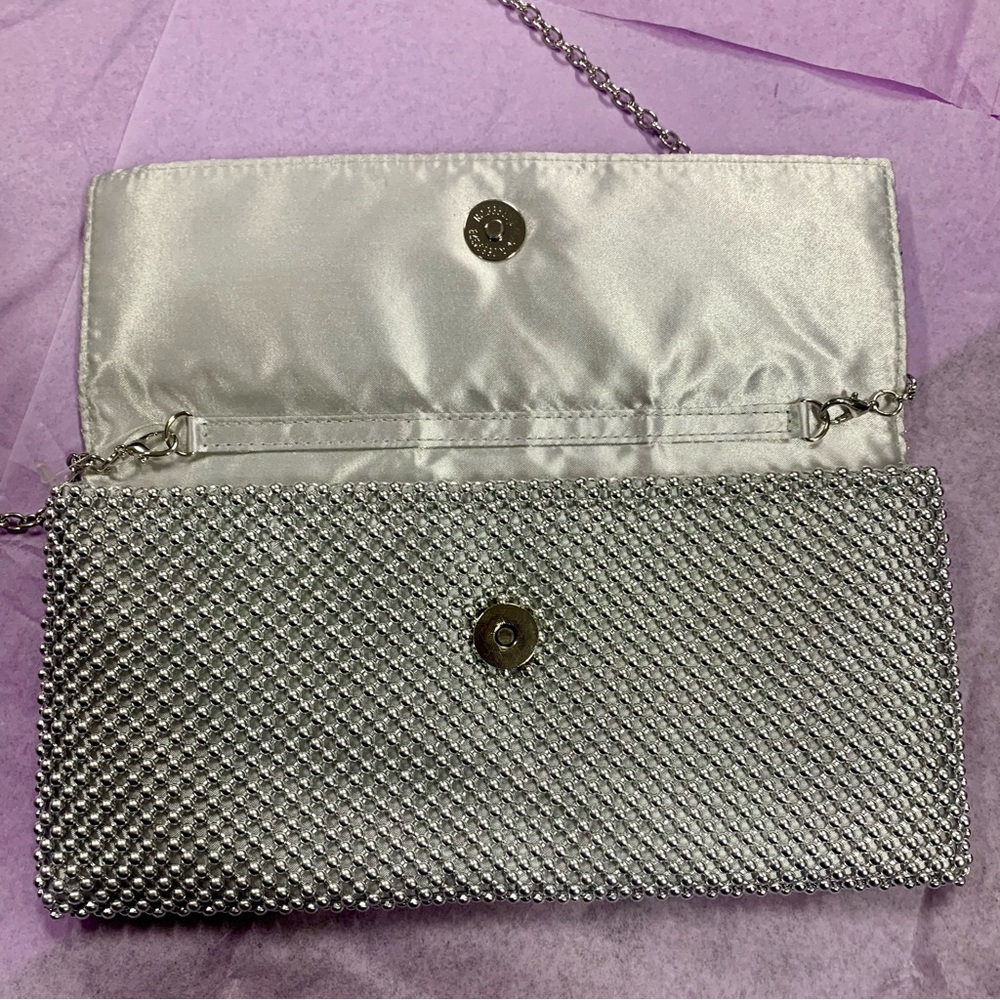Mix No. 6 Kelly & Katie Jeweled Clutch - Picture 3 of 10